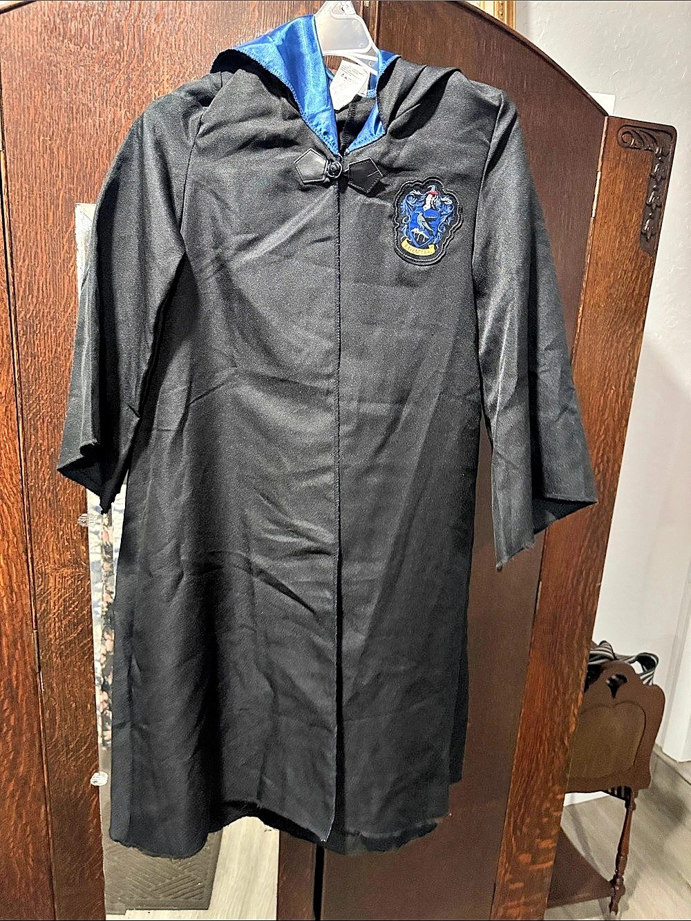 Harry Potter Ravenclaw Deluxe Costume Robe Black & Blue